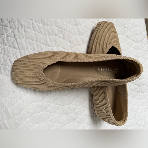 Vivaia Margot 2.0 Square toe flats - Picture 5 of 5